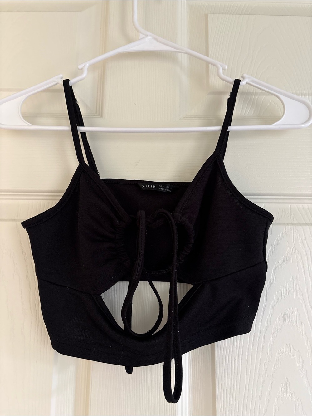 SHEIN Black Ruched Tie-Front Crop Cami